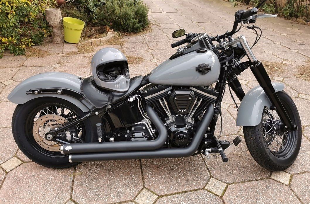 Harley Davidson Softail slim