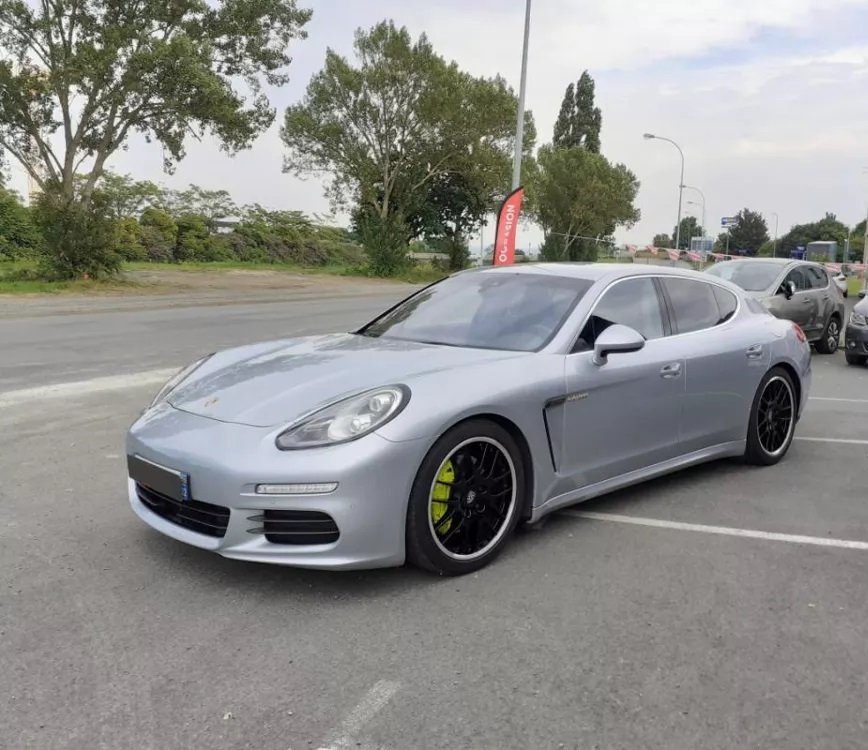 Porsche Panamera S E-Hybrid 416CH V6 PDK