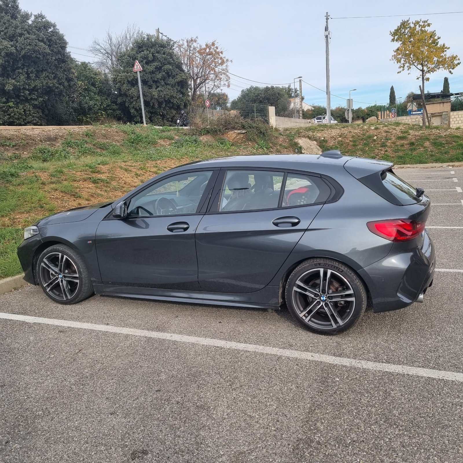BMW SERIE 1 F40 (F40) 118I M DESIGN 136CH